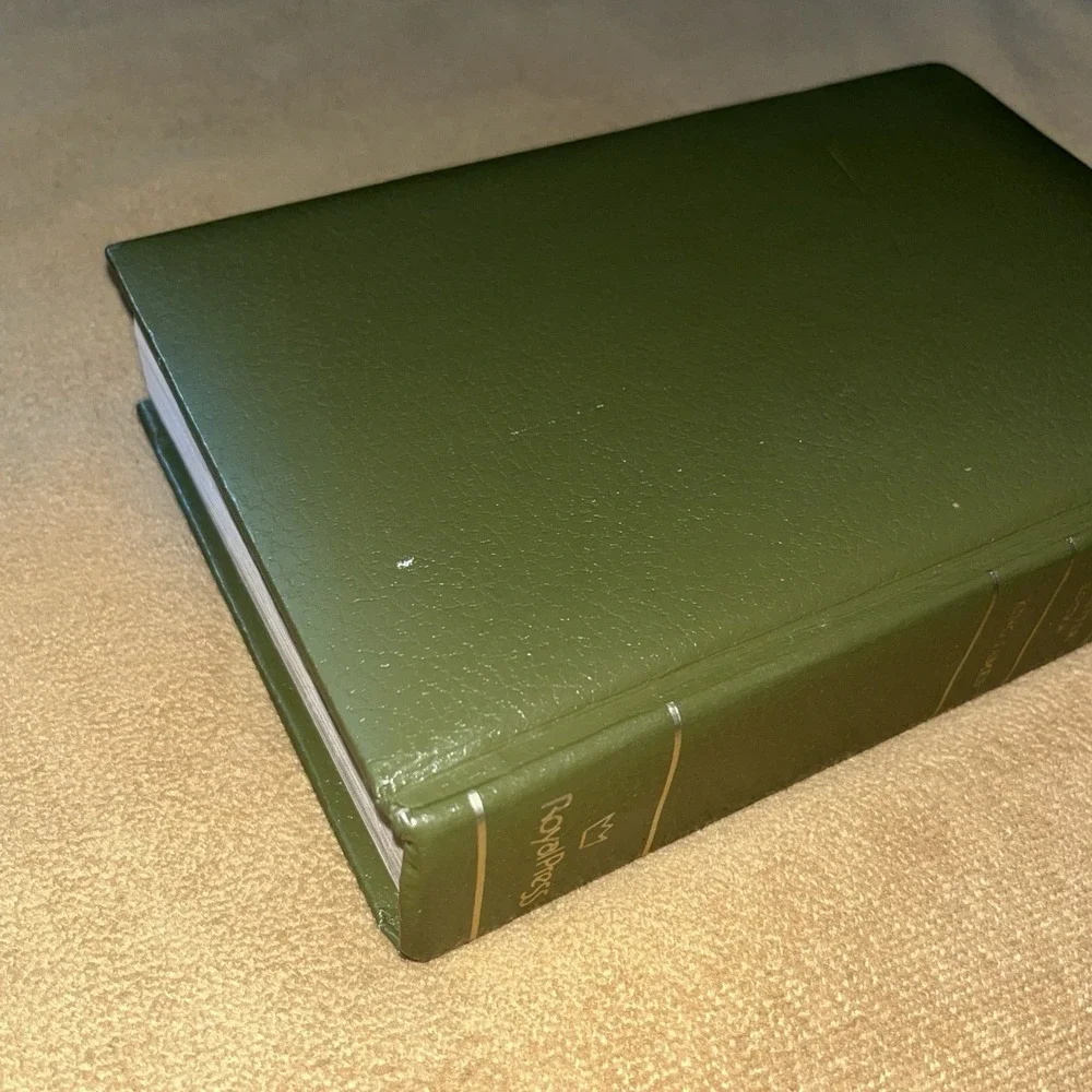 Holy Bible KJV - Royal Press 1976 Dictionary Concordance Red Letter Padded‎ HC